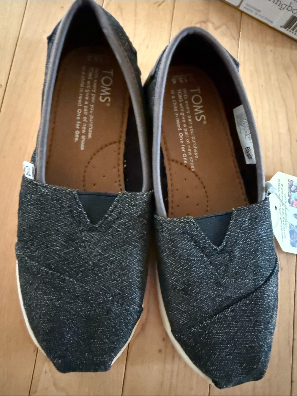 Toms Kids Slip-On Sneakers in Charcoal Herringbone